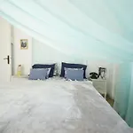 Vacation House Near The Beach